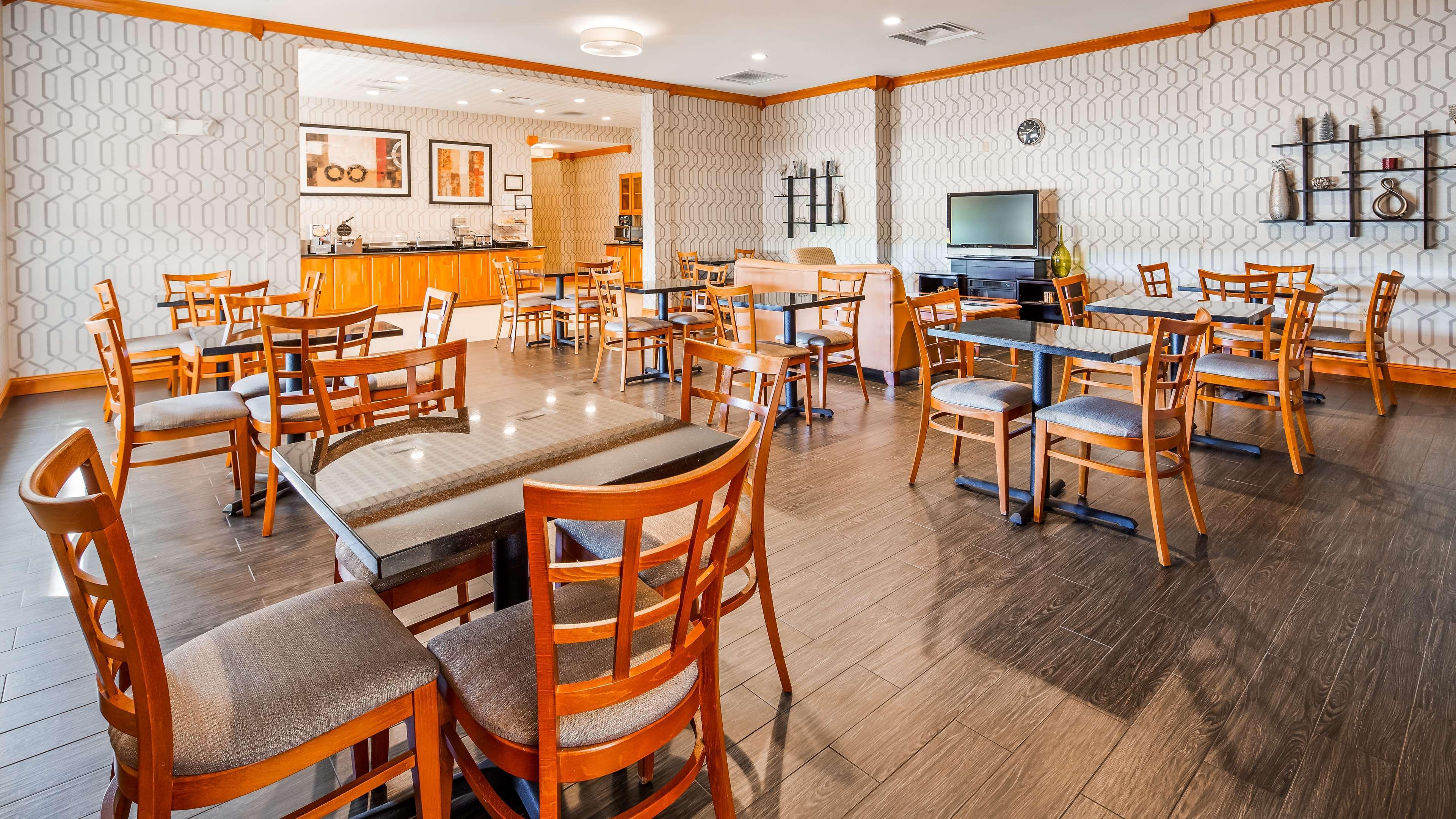 Best Western Plus Rose City Conference Inn Thomasville Extérieur photo