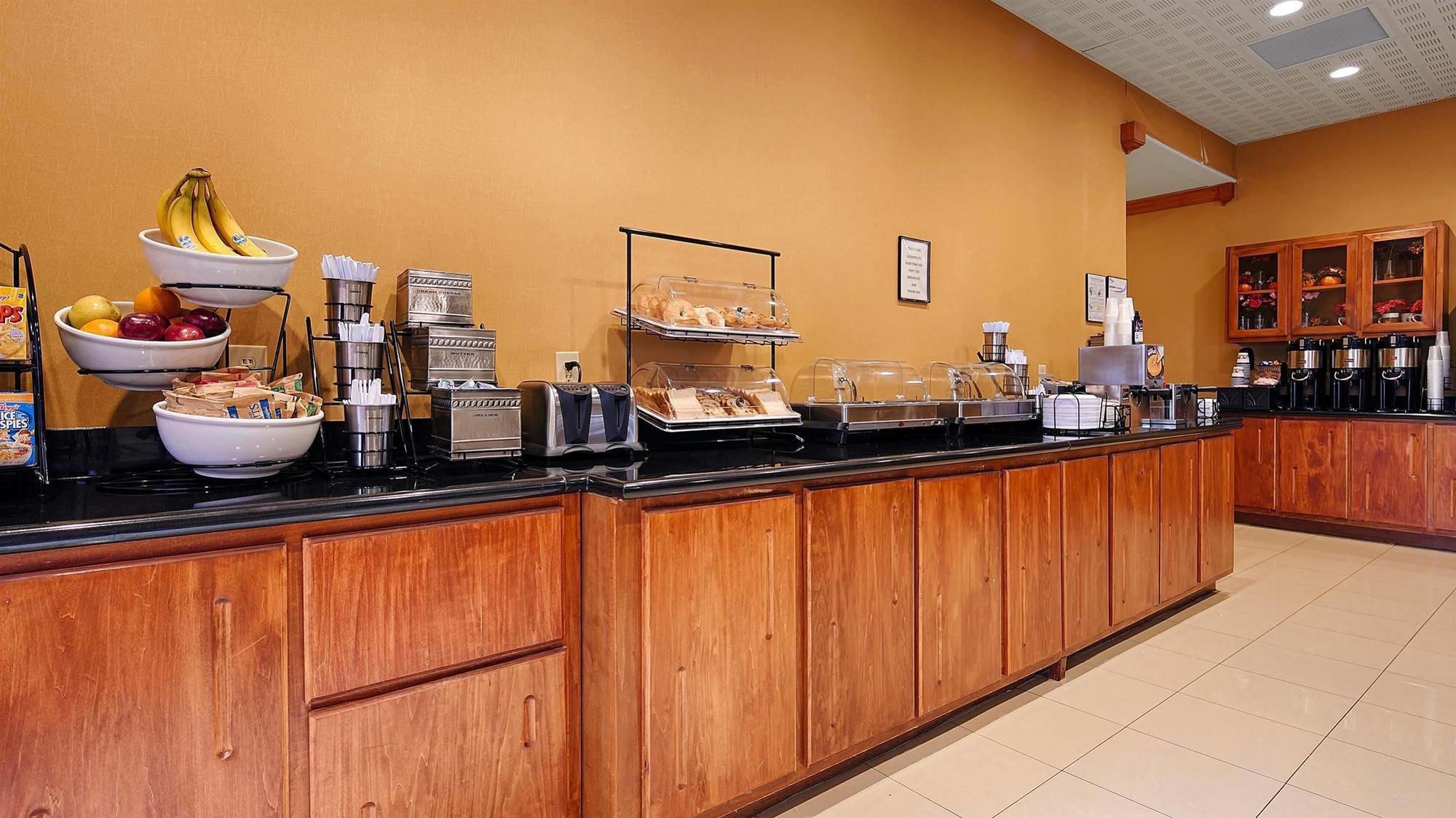 Best Western Plus Rose City Conference Inn Thomasville Extérieur photo